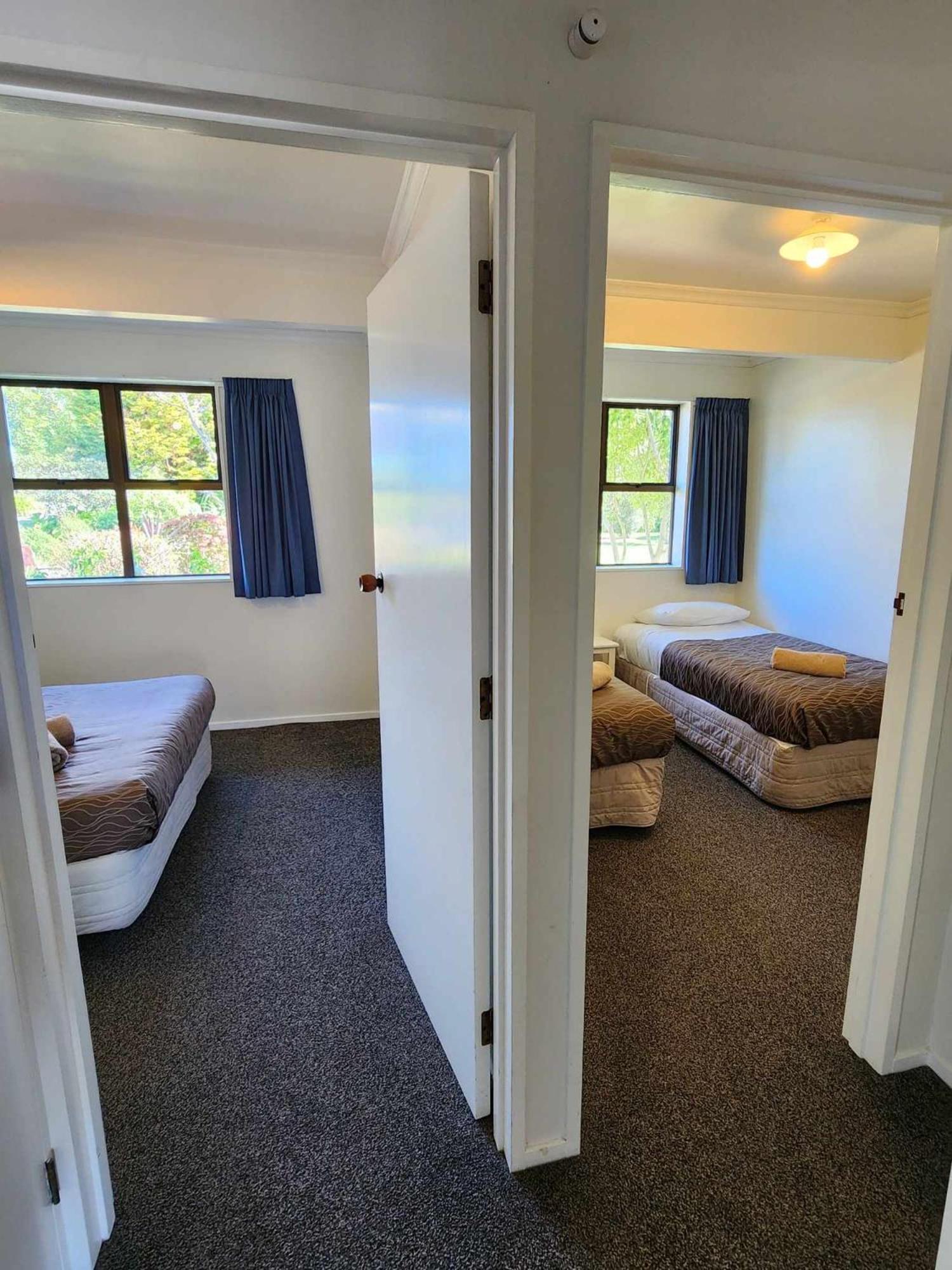 Motel Bulls & Halcombe